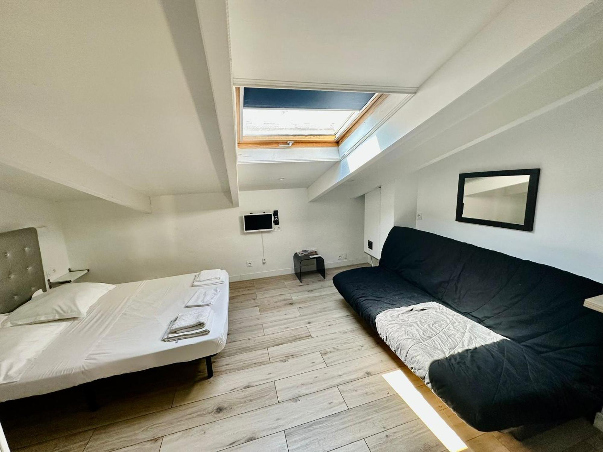 Appartement À Meyerbeer Nizza Camera foto
