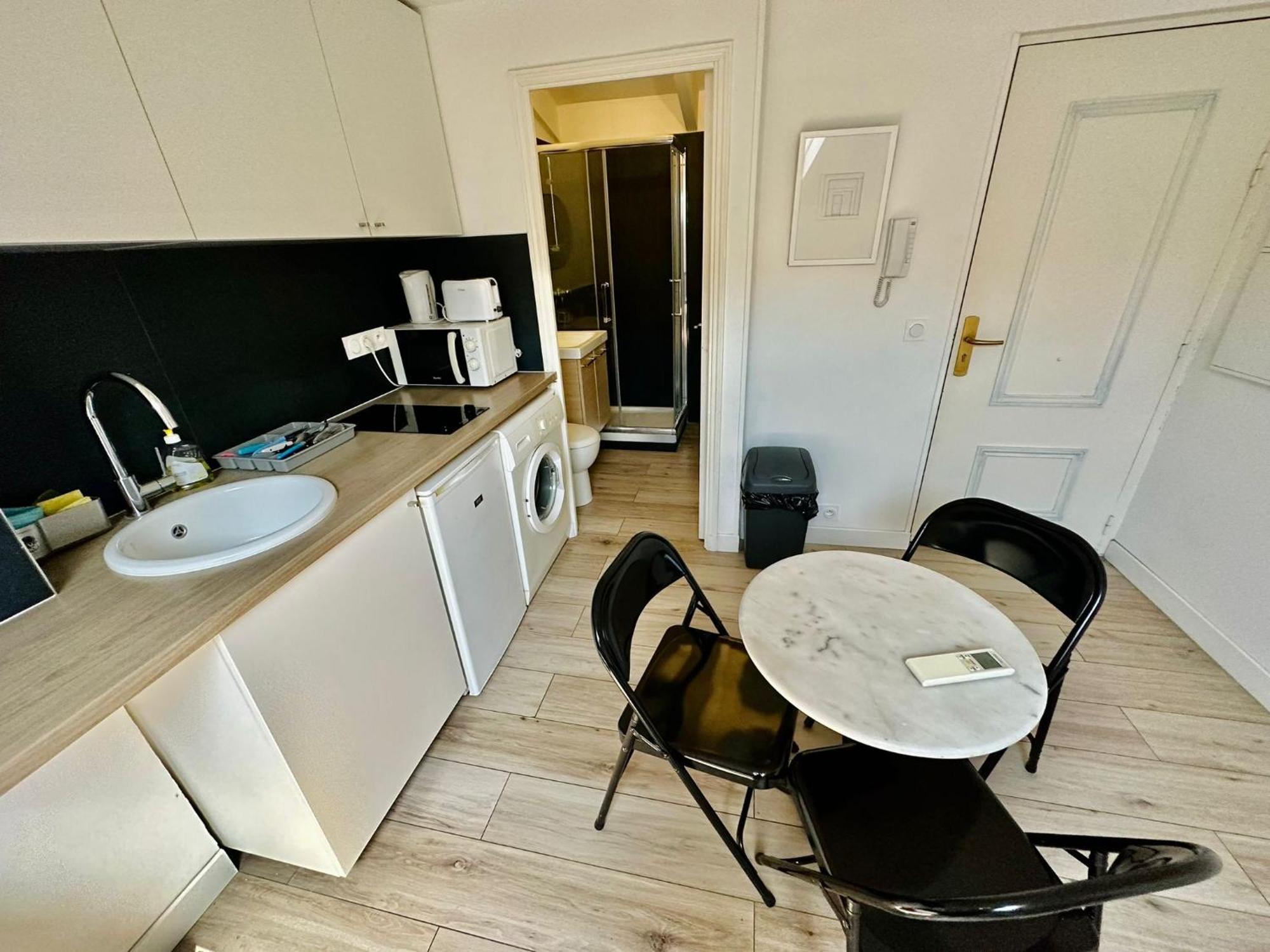 Appartement À Meyerbeer Nizza Camera foto